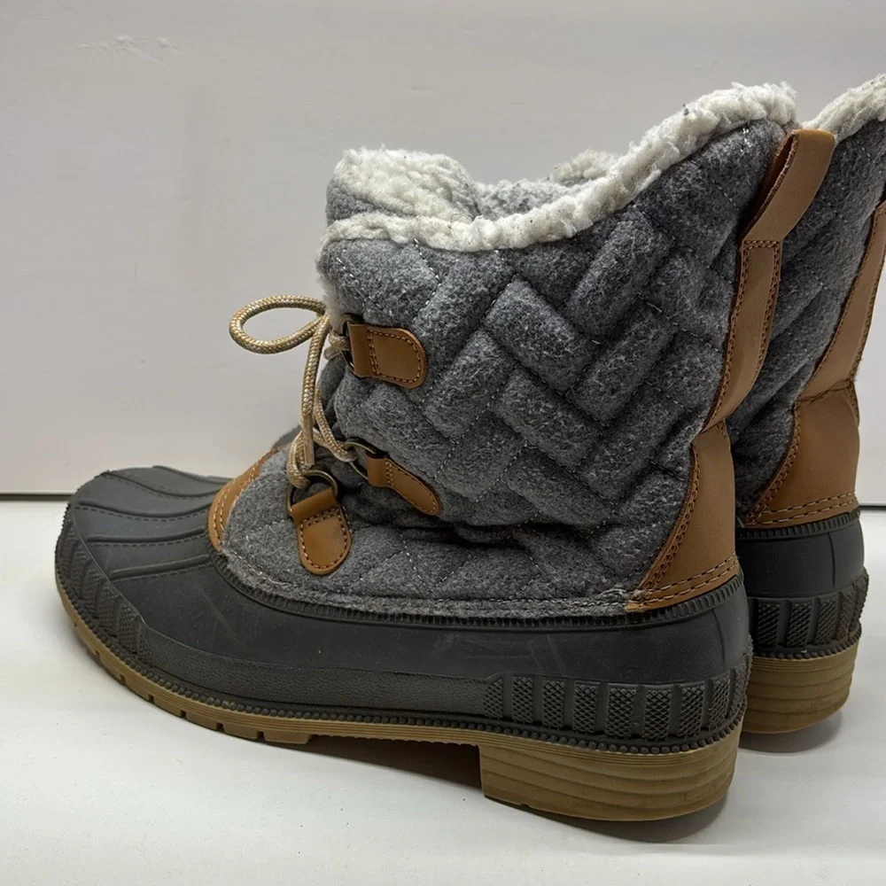 Time and Tru Women’s Gray Snow / Duck Boots Size 9 Grey Lace-Up
